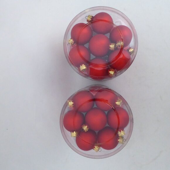 NEW 1.6” (40mm) CHRISTMAS GLASS BALL 42 ORNAMENTS MATTE RED LOT OF 2 TUBES - Picture 4 of 7